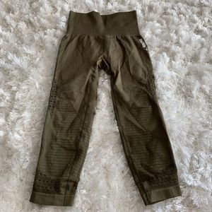 gym shark leggings